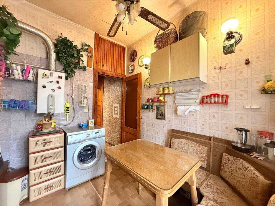 Продаж, 2 кімн. квартира, МЕБЛІ та ТЕХНІКА- вул. Павловська