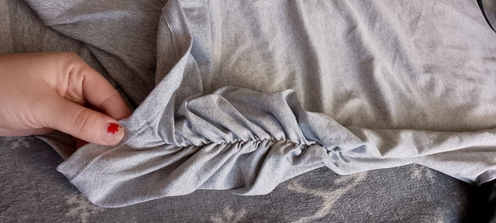 Ciążowa koszulka czarno szara