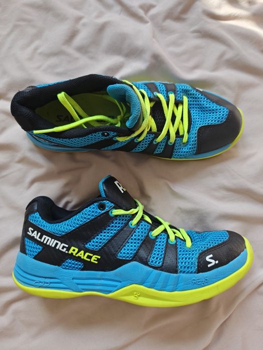 Buty sportowe Race R3 halowe halówki 39 siatkówka