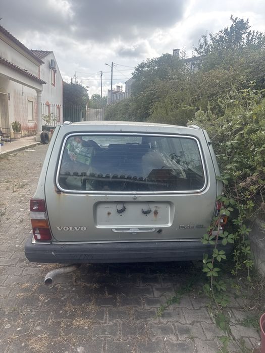 Volvo 240 para pecas