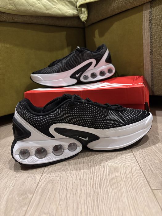 Кросівки Nike Air Max DN