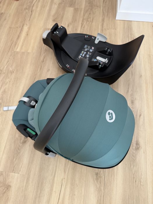 Maxi-Cosi Pebble 360º 0+ Essential Green + isofix