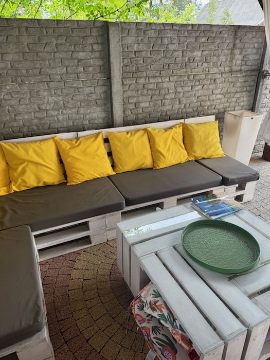 Naroznik ogrodowy z palet