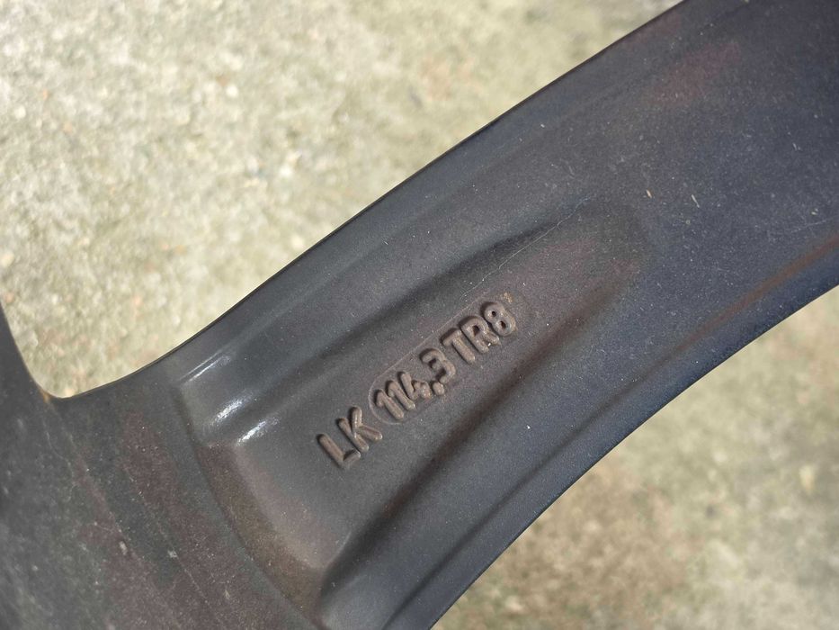 Jantes 19" Tial - KBA 47892 para Tesla - 5x114.3 com Pneus 235.40.19