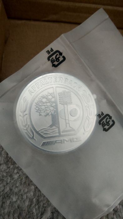 Naklejka, emblematy, nakładki