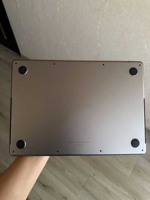 MacBook Pro 14’ 2021 Apple M1 Max 64GB/1TB - ідеальний стан