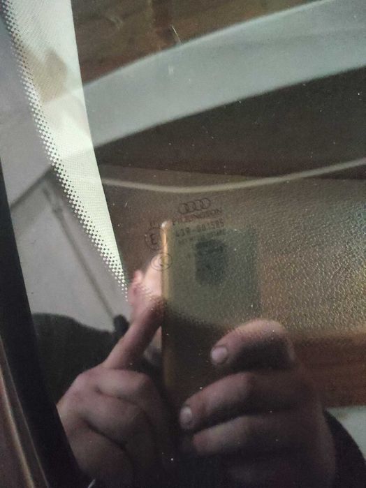 Audi Q7 бензин 4.2
Куплена новою з Америки...