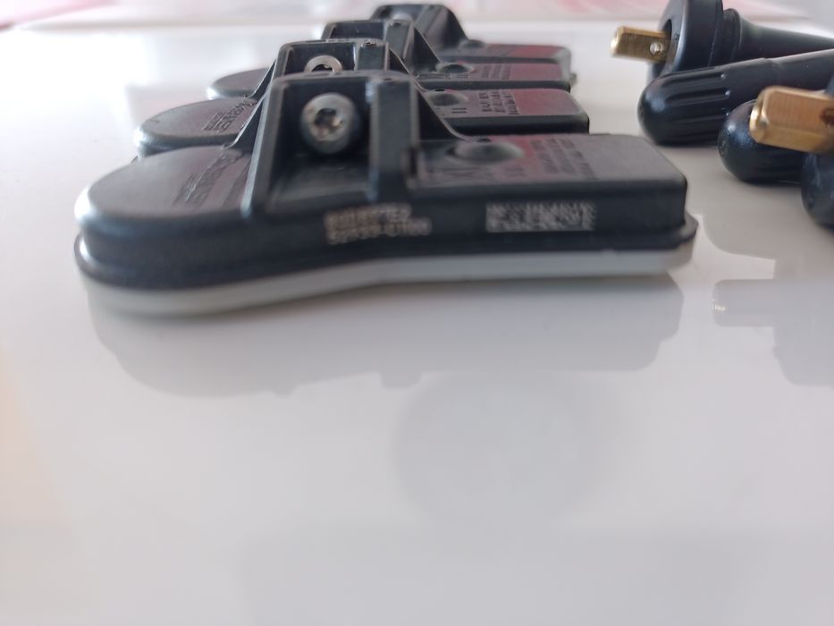 Czujnik TPMS Hyundai KIA 52933-C1100 TUCSON II I20 II IX35 NEXO