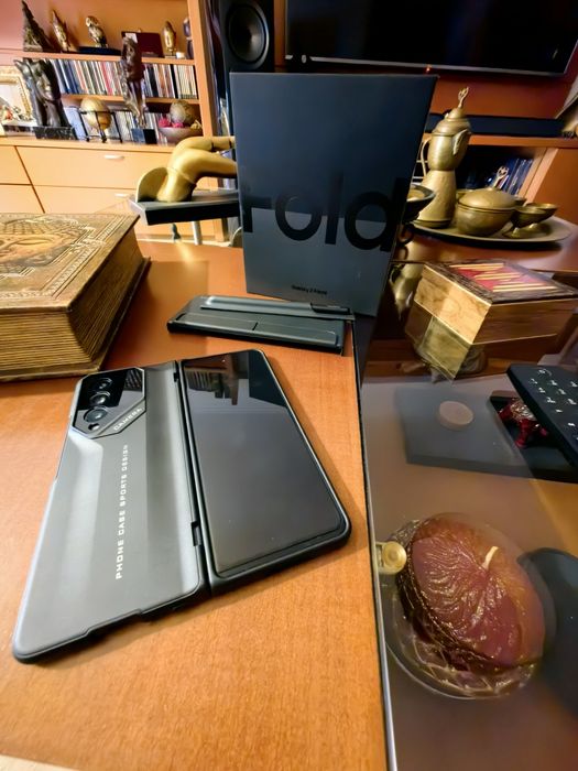 Samsung galaxy Fold 4 - garantia Dez 2026