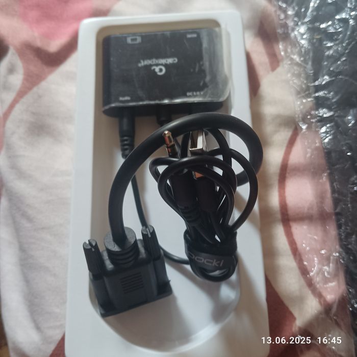 Адаптер  переходник VGA на HDMI/VGA+Аудио 3,5мм (A-VGA-HDMI-02)