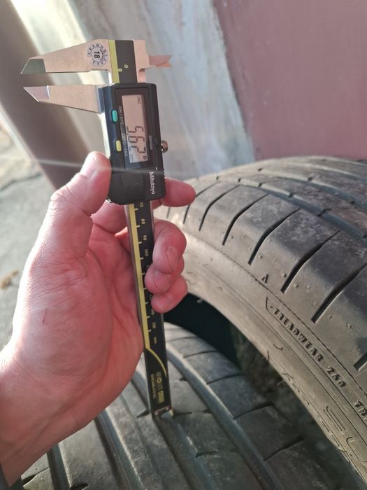 Opony Dunlop Sport Maxx RT2 SUV 235/55/19