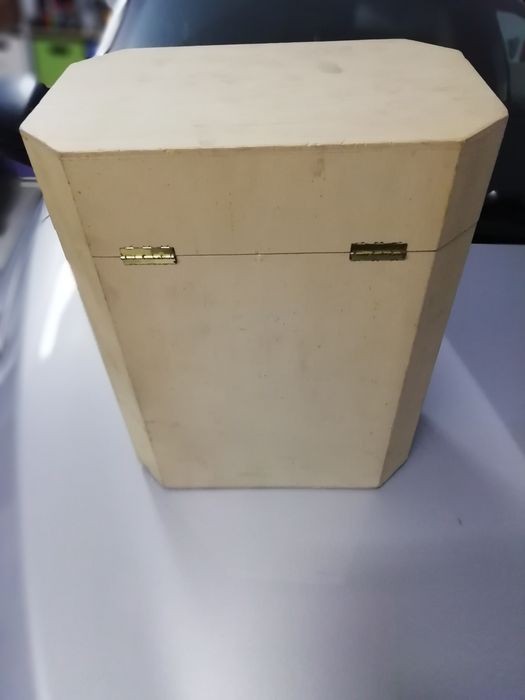 Caixa para decoupage com urso de peluche