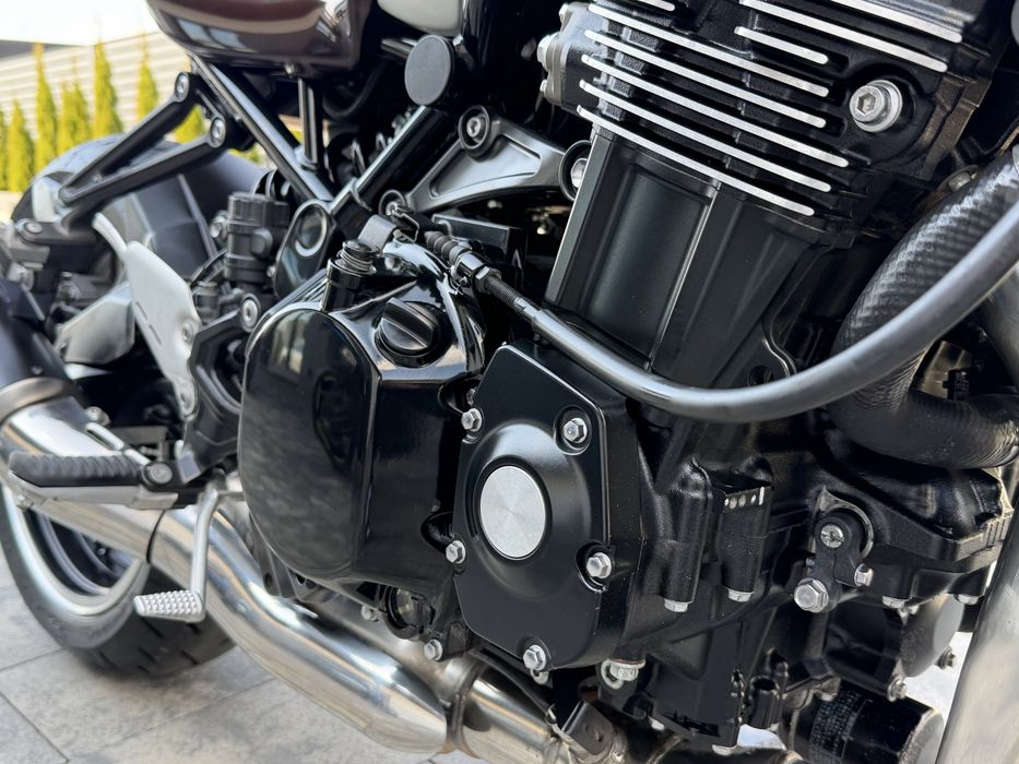 Kawasaki z 900 rs