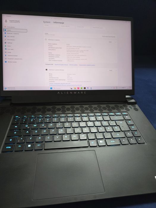 Dell Alienware M17 64gb ram ddr5