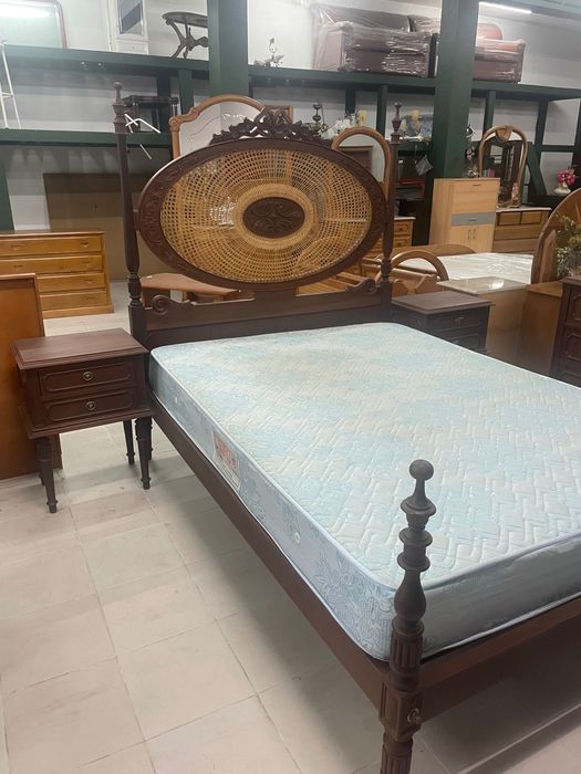Vendo mobília de quarto de casal