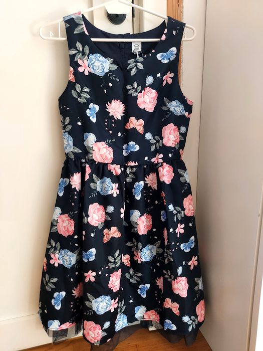 Elegancka sukienka 158