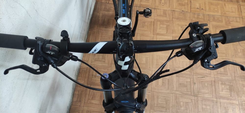 Bicicleta CUBE LTD PRO