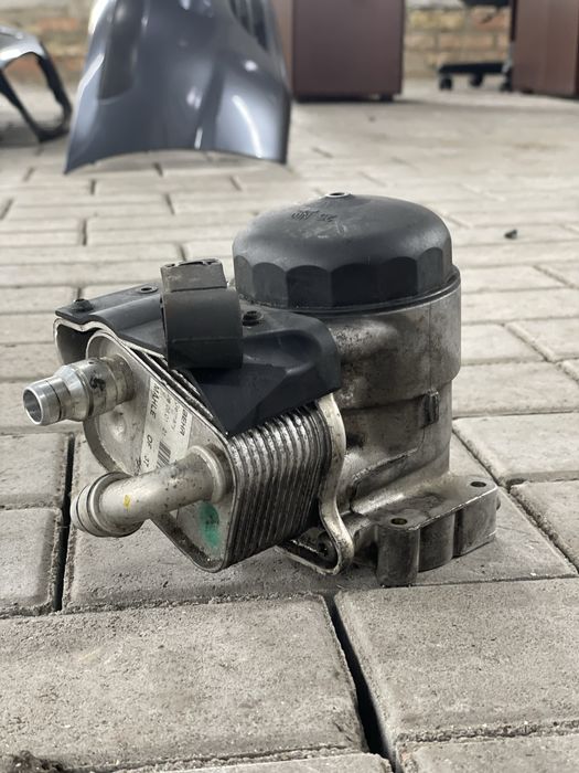 Корпус масляного фільтра BMW e46 n42 n46 маслостакан теплообменник