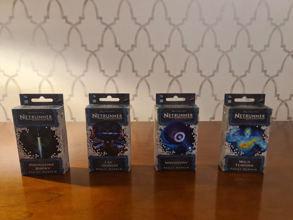 Android: Netrunner LCG pakiety danych