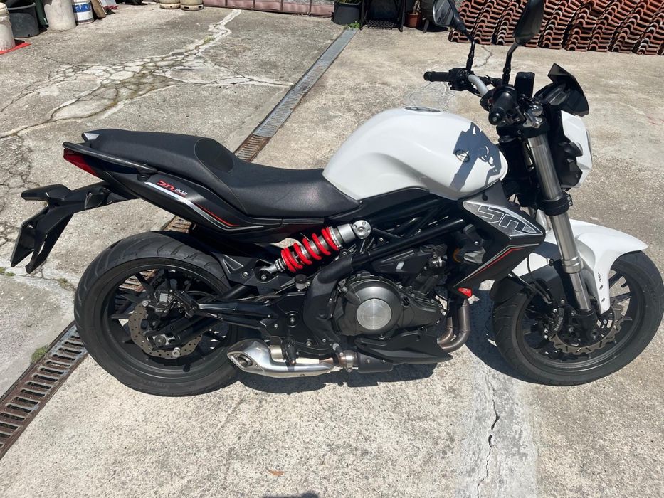 Vendo Benelli 300cc