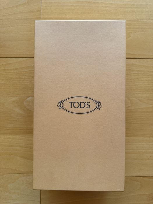 TOD’s loafer castanho em camurça