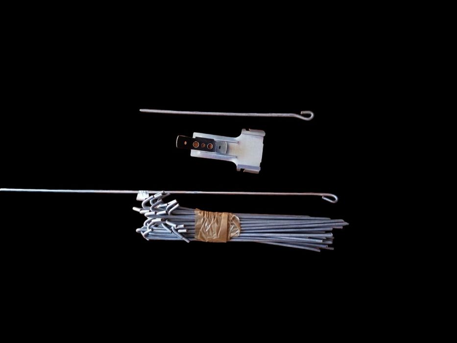 Кріплення для гіпсокартону та підвесних стель