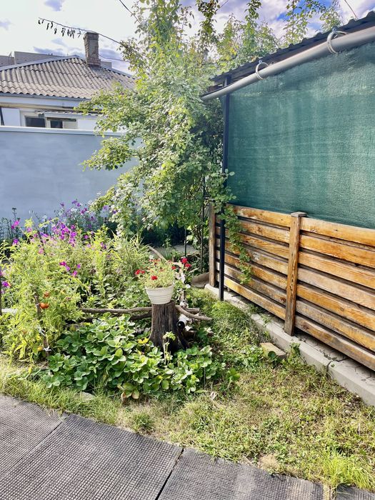 Продам дом- квартиру на землі