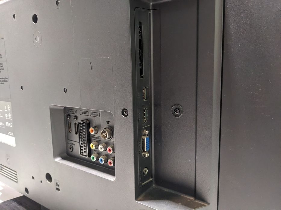 Smukły telewizor Funai 29 cali, 3 x HDMI 29FL553P/10 + Pilot