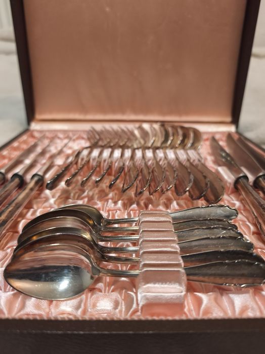 Zestaw posrebrzanych sztućców Patent 90/30