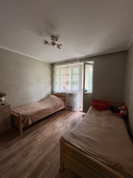 Продаж 1 кімнатної квартири, Полєтаєва!
