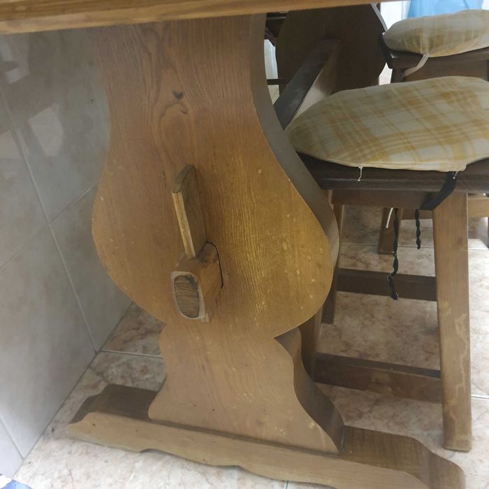 mesa de cosinha em granit  e madeira