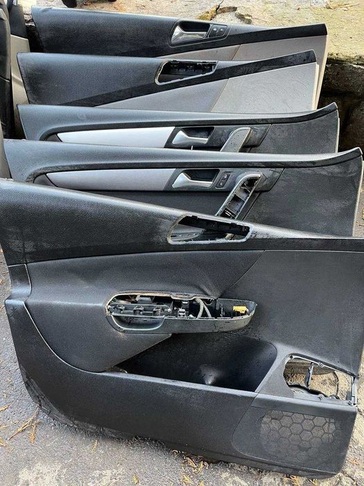 Не дорогі Карти дверей VW/Skoda/AUDI / Великий асортимент / Оригінал