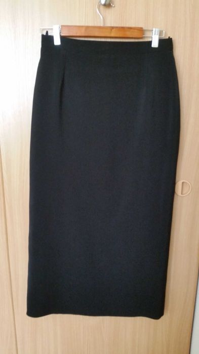 Czarna elegancka długa spódnica rozmiar 40