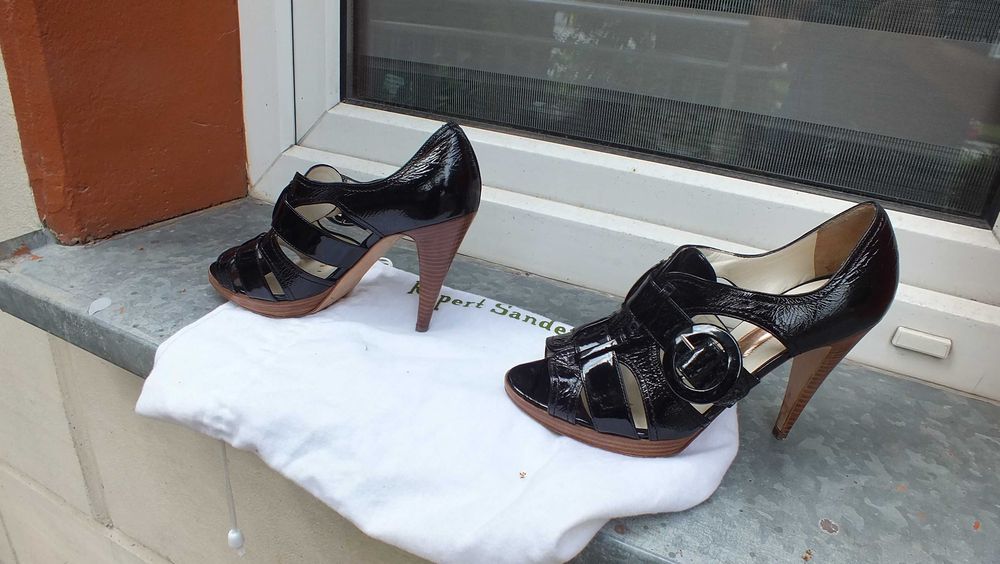 Piękne sandały skóra droga marka Rupert Sanderson38