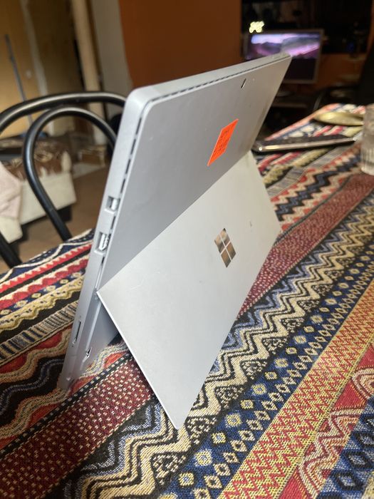 Microsoft surface pro 5