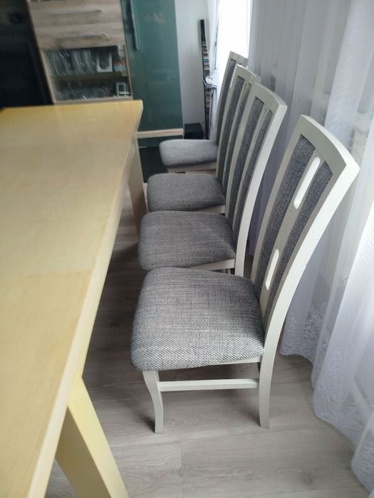 Stół z krzesłami 160-260/90/78