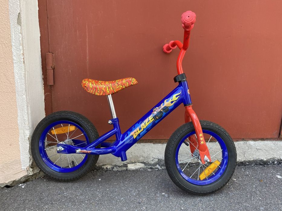 Велобіг дитячий новий