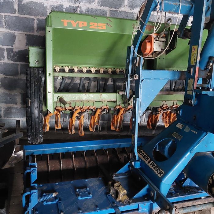 Zestaw uprawowo siewny 2,5m  amazone D7 rabewerk