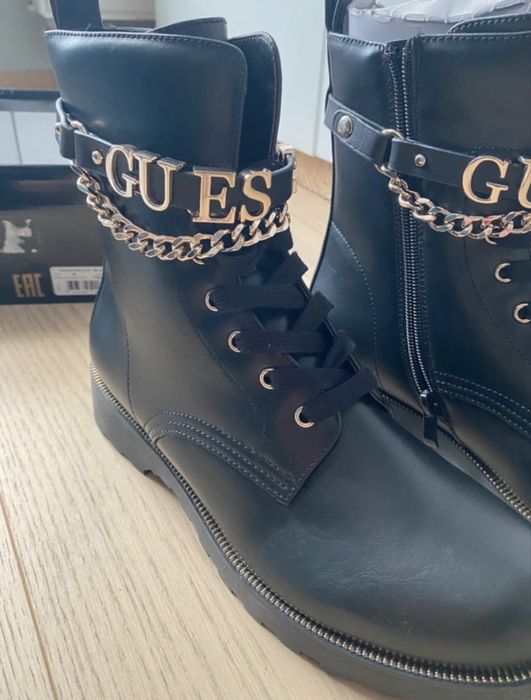 Nowe damskie botki Guess