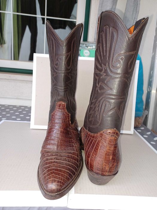 Botas texanas impecáveis