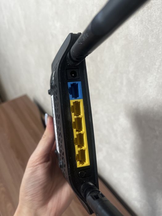 Продам роутер ціна 100 грн