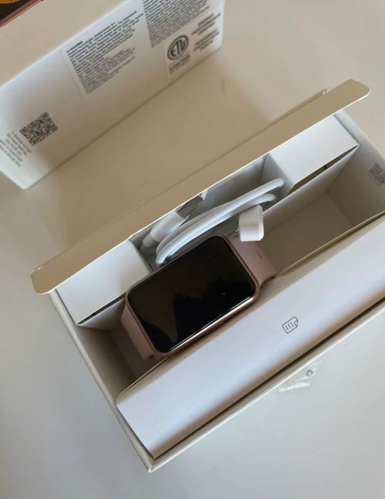 Huawei Watch Fit64284406763905123