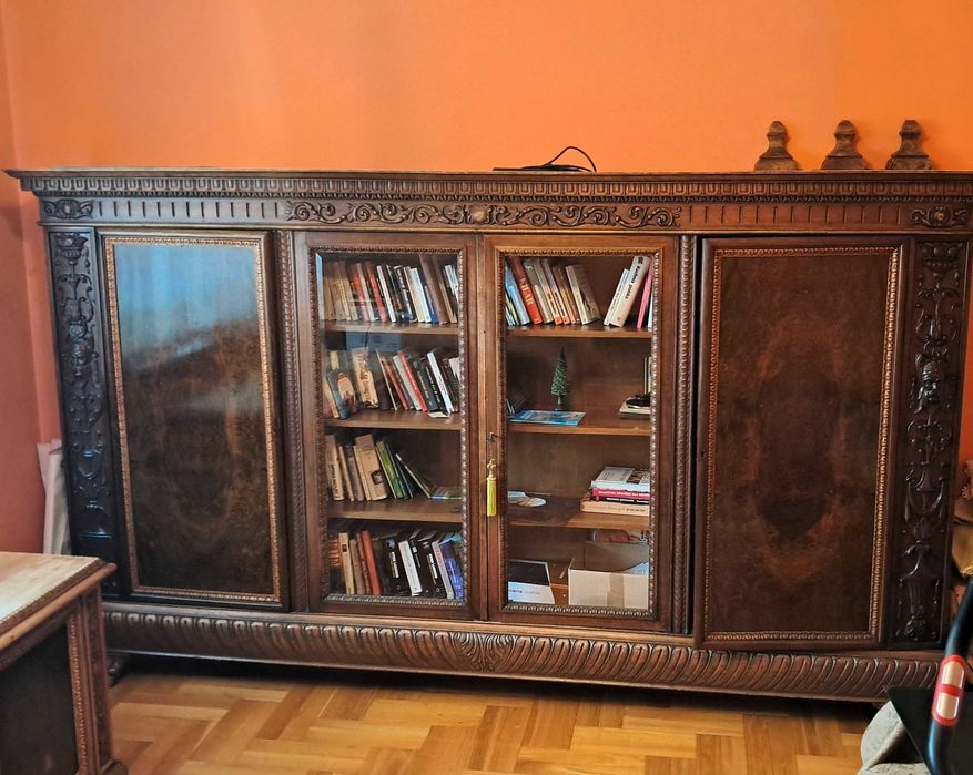 Monumentalny Komplet Gabinetowy – Lity Orzech, Antyk, Neorenesans