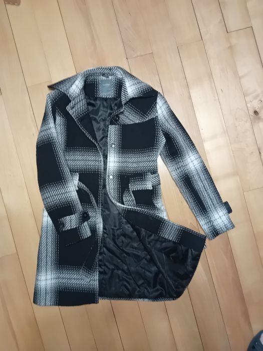 Welniany plaszcz damski