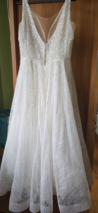 Suknia ślubna typ - princessa