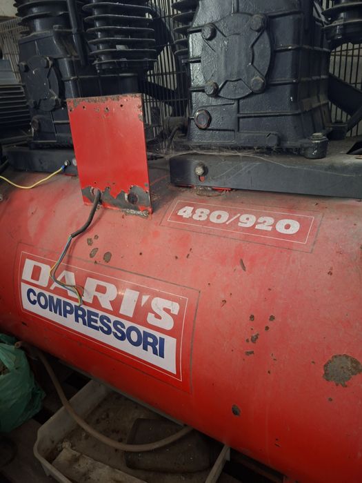 Copressor 500 l com pouco uso