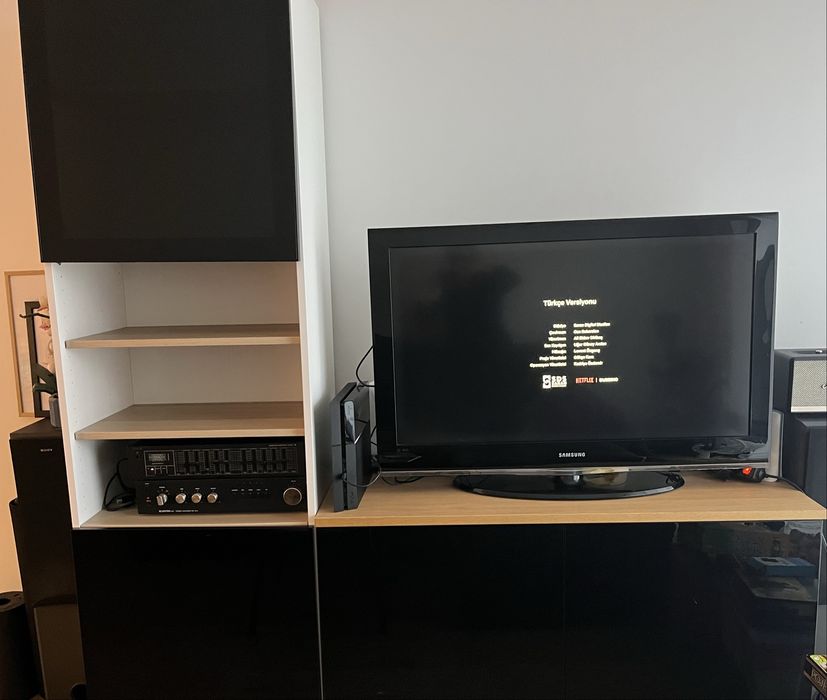 Zestaw mebli Besta IKEA + TV