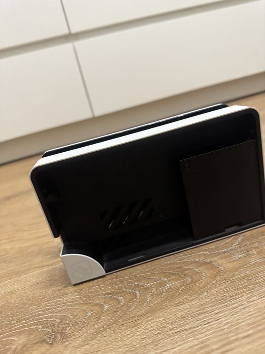 Switch stacja dokująca