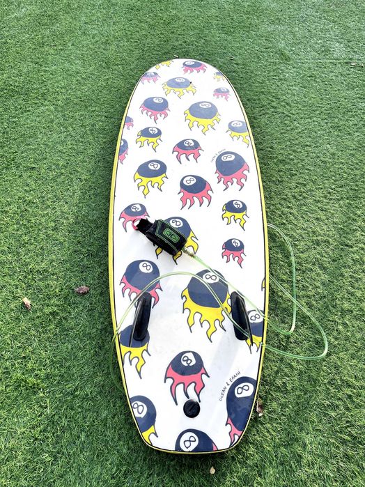 Prancha de Surf Softboard The Bug Mini 5'2 Ocean +Earth