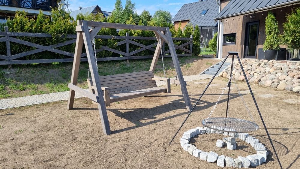Huśtawka ławka ogrodowa